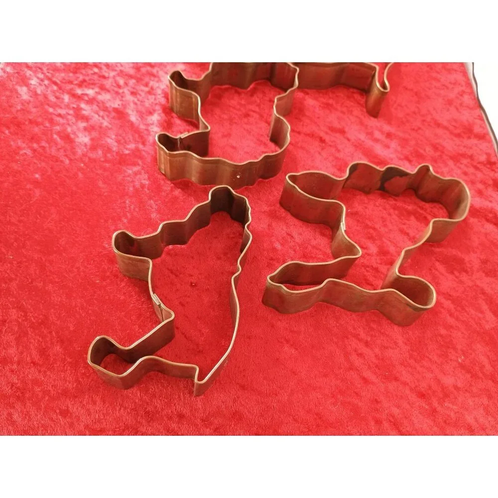Martha By Mail‎ Copper 5 Vintage Dog-Shaped Metal Cookie Cutters Baking Crafts
